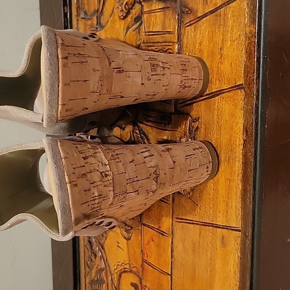 Marc Fisher suede platform wedge sandals - Picture 6 of 11